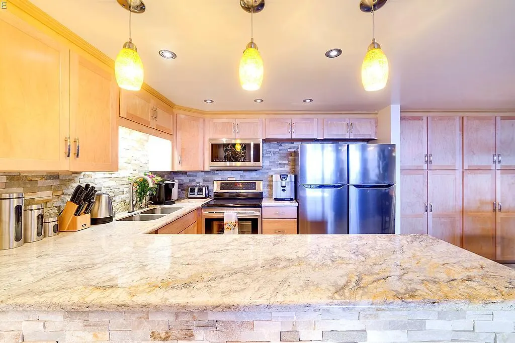 Central Waikiki Luxury Penthouse Honolulu